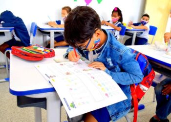 Aracaju celebra Dia Internacional da Educação com avanços na alfabetização