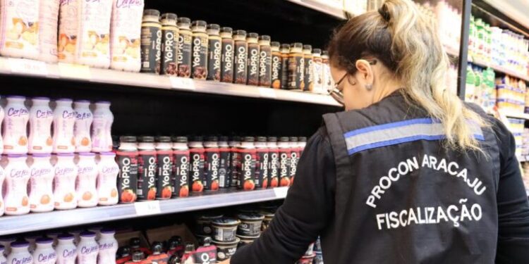 Procon divulga variação de preço da cesta básica de Aracaju