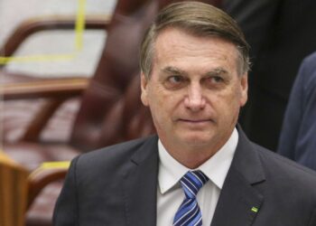 Defesa de Bolsonaro diz que minuta da casa de Torres não é válida