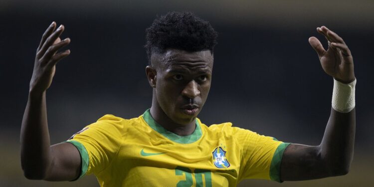 Vini, Neymar e Debinha estão entre indicados ao prêmio Fifa The Best