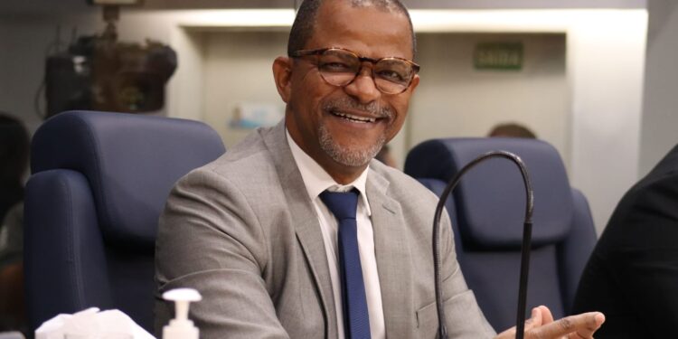 Professor Bittencourt destina R$75 mil reais para APAE Aracaju