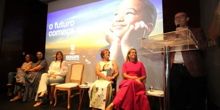 Governador Fábio Mitidieri participa de encontro com Secretarias da Assistência Social dos municípios sergipanos