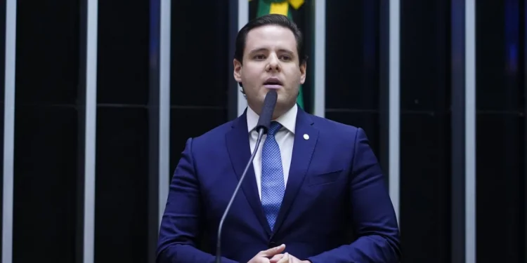 Deputado Rodrigo Valadares defende autonomia do Banco Central