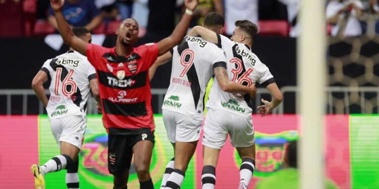 Vasco goleia o Trem e avança para segunda fase da Copa do Brasil