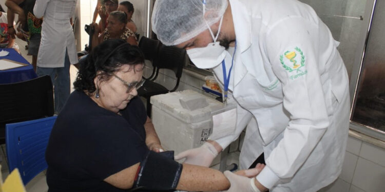 Secretaria Municipal de Saúde e UFS realizam parceria para educação em saúde de pacientes diabéticos