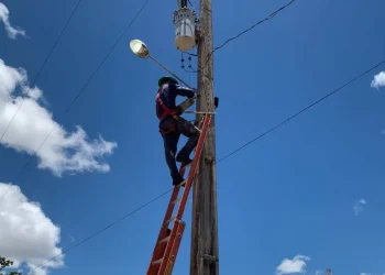 Prefeitura de Salgado realiza manutenção de iluminação na zona rural
