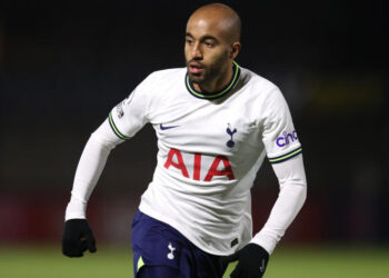 Gigante brasileiro prepara contrato de 3 anos para fechar com Lucas Moura, do Tottenham; salário seria um dos maiores do Brasil