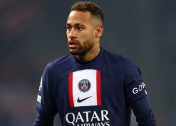 De saída do PSG, Neymar se oferece para atuar em uma das principais potências do futebol europeu