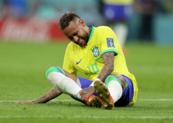 “Cirurgia não resolve”; Após nova lesão, Neymar vira dúvida para Data FIFA da Seleção Brasileira em março