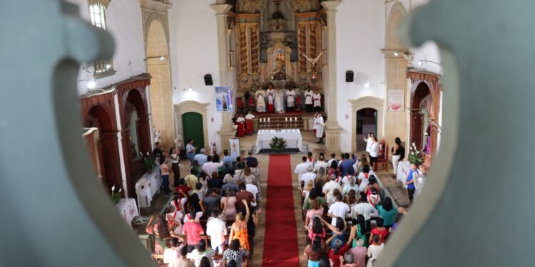 Festa da Nossa Senhora do Perpétuo do Socorro é marcada por momentos de honra e comemoração