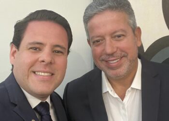 Defensor de pautas conservadores, Rodrigo Valadares se une à Bancada Evangélica e apoia reeleição de Arthur Lira