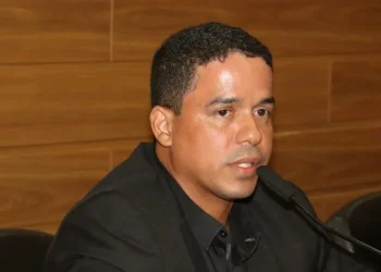 Câmara de Laranjeiras: Adriano sugere construção de nova UBS em Pedra Branca