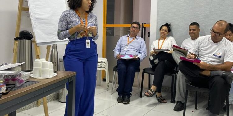 Senac/SE treina equipe do restaurante escola para padronização de ficha técnica