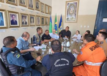 Prefeitura faz reunião com forças de segurança para tratar do Carnaval de Estância