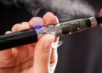 Hospital de Urgências de Sergipe faz alerta sobre os riscos do uso de cigarro eletrônico