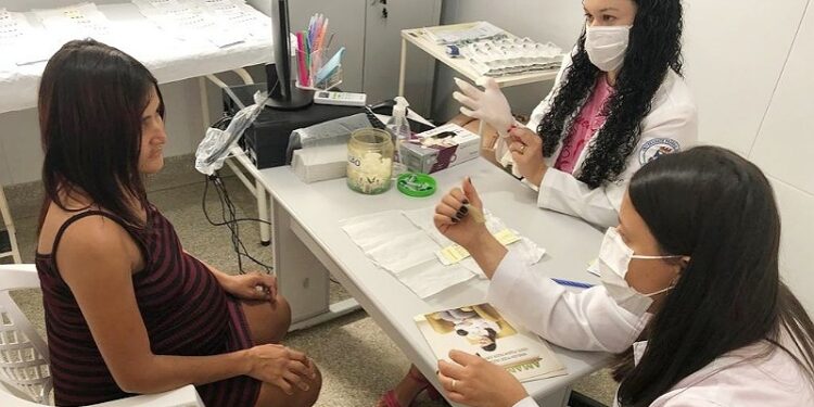Laboratório Central de Sergipe e Secretaria de Saúde de Socorro promovem mutirão com oferta de exames para gestantes