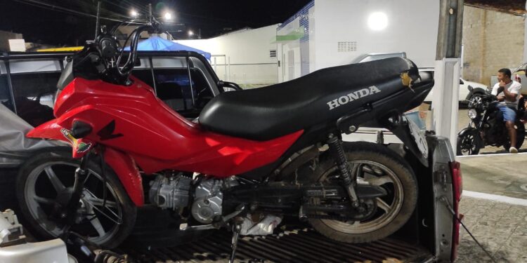 Polícia Civil recupera motocicleta e celular durante evento festivo em Ribeirópolis