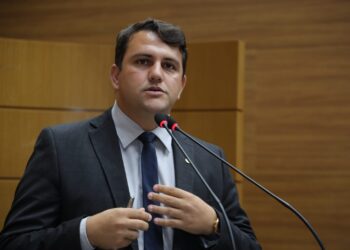 Deputado Marcos Oliveira fala sobre crimes cibernéticos