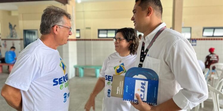Laércio acompanha primeira edição do Governo itinerante em Boquim