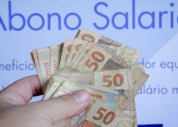 Abono salarial tem R$ 357,9 mi esquecidos; saque começa nesta quarta