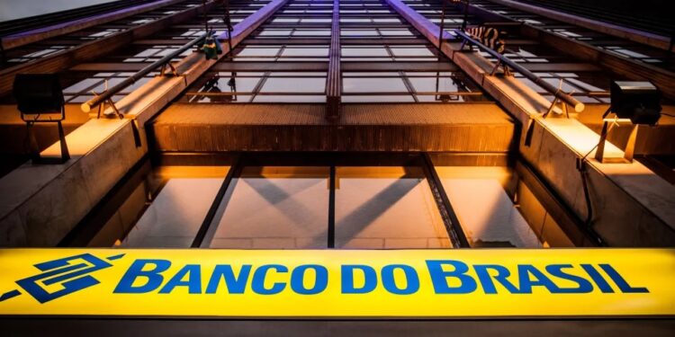 Inscrições para concurso do Banco do Brasil terminam no dia 24