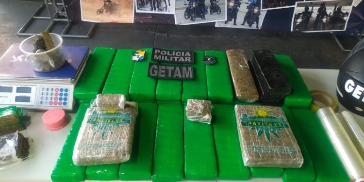 Polícia Militar apreende 25kg drogas na Zona Norte de Aracaju