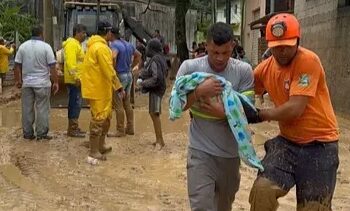 Chuva deixa mortos, desabrigados e interdita estradas no litoral de São Paulo