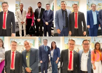 Senador Alessandro Vieira recepciona caravana de prefeitos sergipanos em seu gabinete, em Brasília