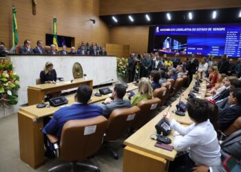 Posse de deputados marca início da 20ª Legislatura na ALESE