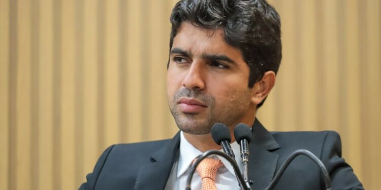 “Vamos lutar até as últimas instâncias para defender a nossa Lei”, diz vereador Pastor Diego