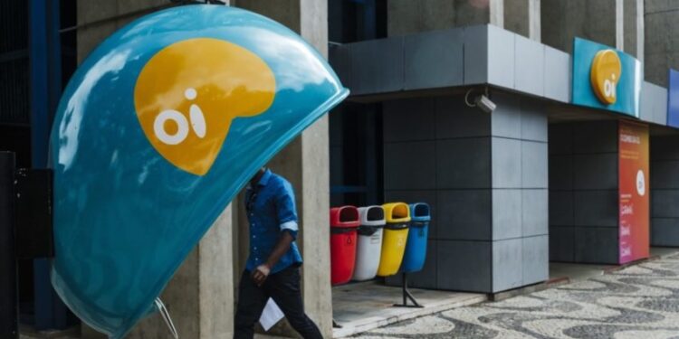 Oi pede proteção judicial contra dívidas de até R$ 29 bilhões