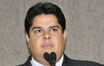 Renato Nogueira lidera enquete se a eleição fosse hoje em Socorro