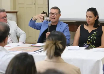 Governador Fábio Mitidieri debate com representantes da Fecomércio sobre demandas do segmento empresarial no estado de Sergipe