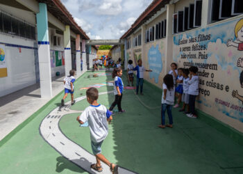Estado intensifica ações de busca ativa no intuito de coibir evasão escolar