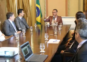 Fábio Mitidieri discute com a maior distribuidora de fertilizantes do país parcerias para ampliar a produção