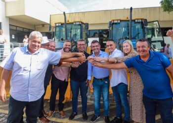 Governador Fábio Mitidieri realiza entrega de equipamentos da Codevasf a municípios sergipanos