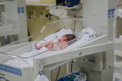 Dados apontam que 50 % das crianças cardiopatas que nascem na Maternidade Nossa Senhora de Lourdes precisarão de cirurgia