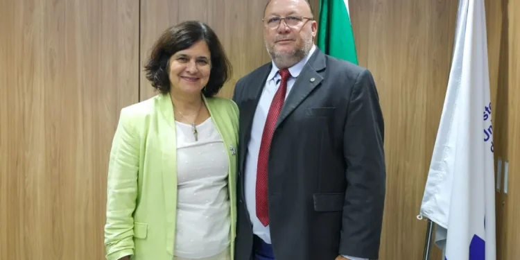 João Daniel e ministra da Saúde dialogam sobre agrotóxicos no Brasil: “Queremos discutir a importância da alimentação”