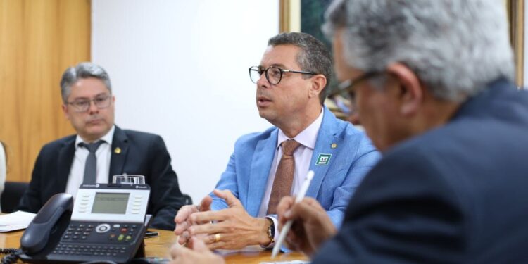 Em Brasília, Fábio discute parcerias e investimentos com o Governo Federal
