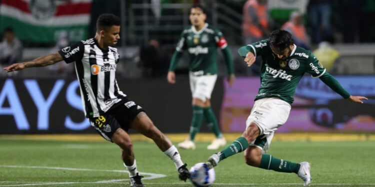 Atlético-MG não libera Allan, e Palmeiras deve ficar sem substituto para Danilo no primeiro semestre