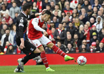 Gabriel Martinelli, em grande fase pelo Arsenal, vive expectativa de quebra de recorde na Premier League