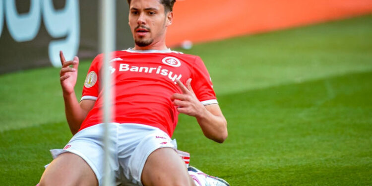 Mercado: Maurício deixa Corinthians, Real Madrid e Flamengo ‘de lado’ e assina contrato com gigante brasileiro