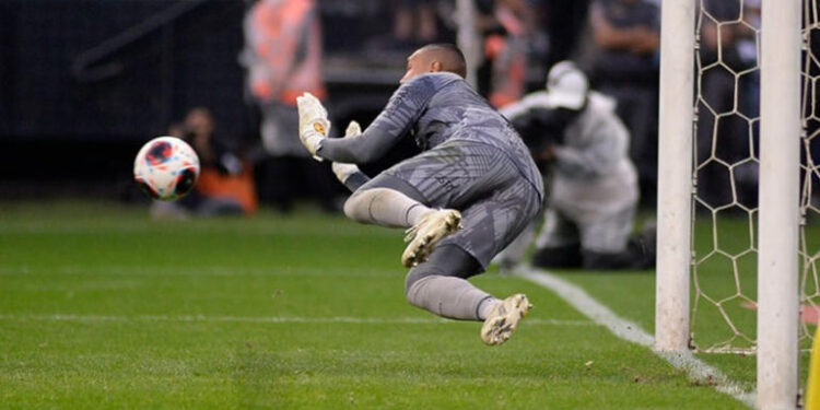 Herói do Ituano, Jefferson Paulino é um dos goleiros com mais defesas no Paulista