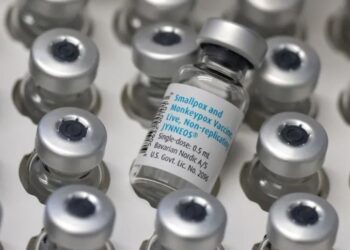 Vacinação contra mpox começa em março no Brasil