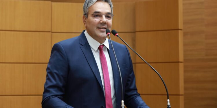 Revogação da liminar do piso da enfermagem é discutida na Alese