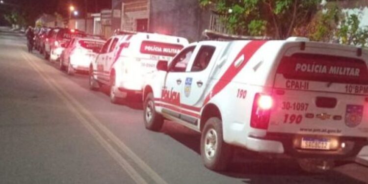 Operação Divisas cumpre 34 mandados contra organização criminosa ligada ao tráfico de drogas em AL e SE