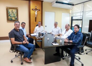 Fábio alinha etapas para reforma da Casa da Cultura Sílvio Romero, em Lagarto