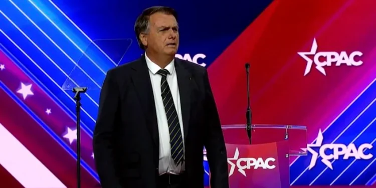 TCU determina que Bolsonaro não use e nem venda joias entregues pela Arábia Saudita