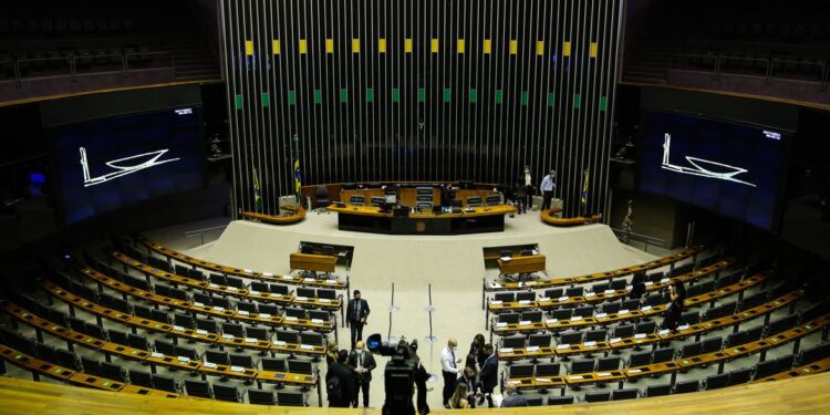Câmara aprova criação do selo “Empresa Amiga da Mulher”