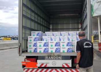 Fiscais impedem entrada de carga clandestina de agrotóxicos em Propriá